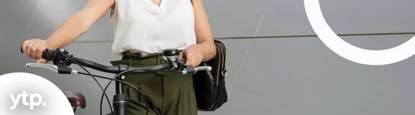 chica comprando bicicleta a meses sin interes