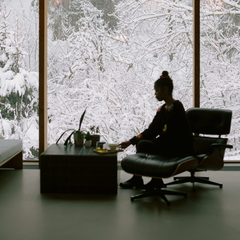 Riders Hotel lobby with snowfall