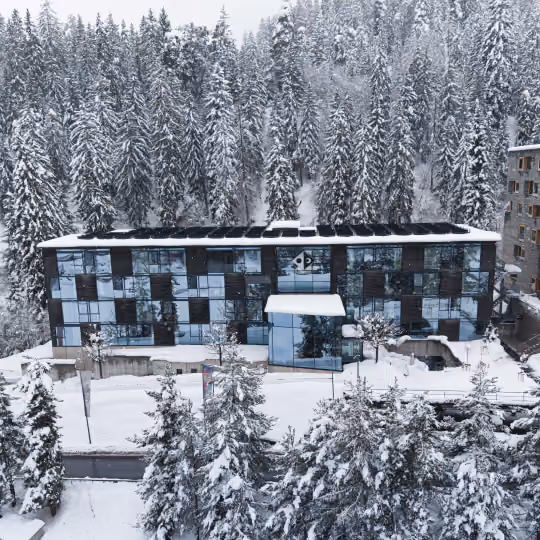 Riders Hotel in winter