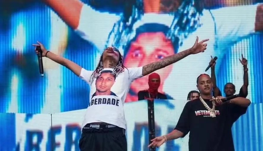 Após usar camisa com foto do pai, Marcinho VP, no Lollapalooza, Oruam fala  em 'segunda chance'