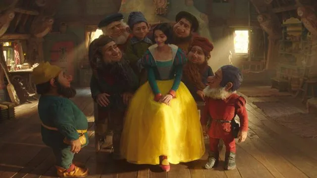Branca de Neve | Os Sete Anões estão assustadores em imagem do live-action  - Canaltech