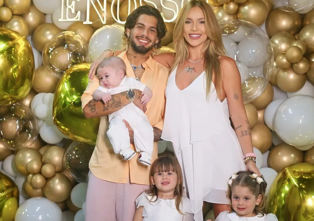 O ano novo da família de Zé Felipe e Virginia Fonseca