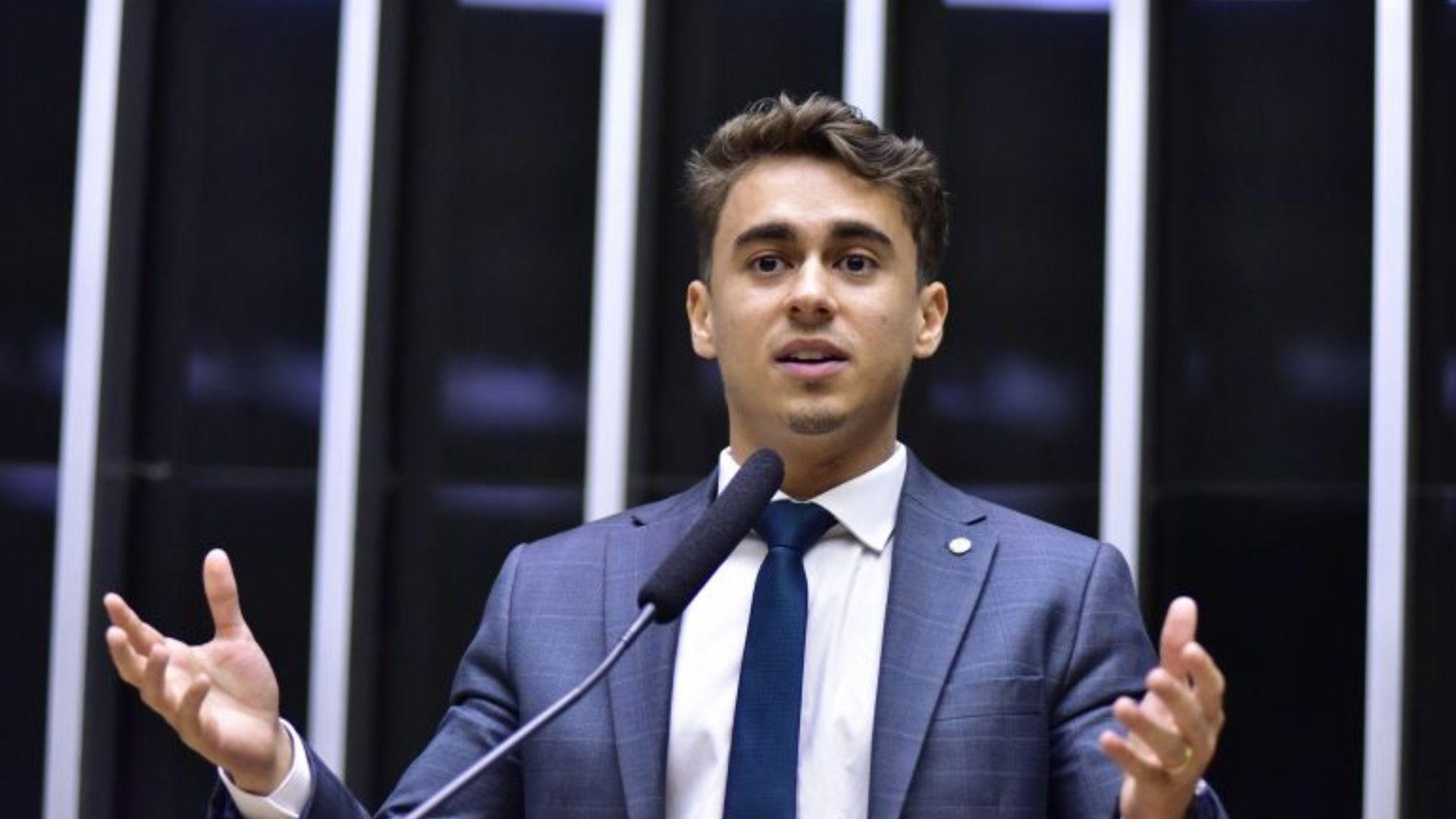 Nikolas fala sobre sanções a Moraes