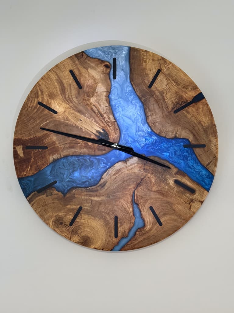 066 XL Elm Resin Wall Clock