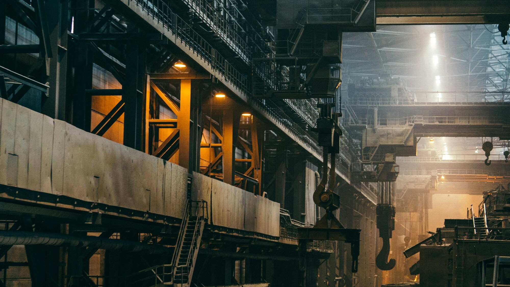 Precious metal refining facility where fire assay supports accurate recovery and settlement