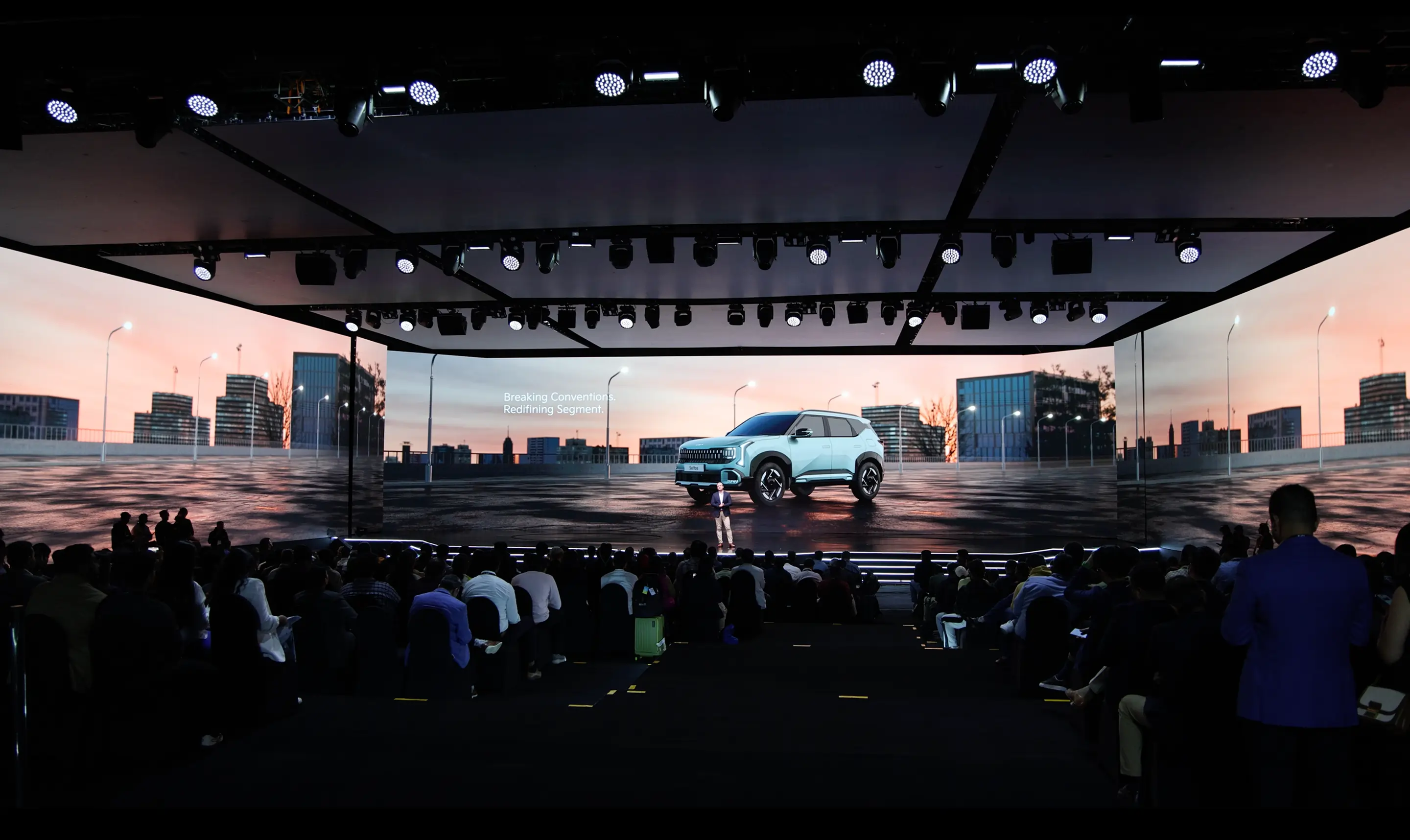 swiper-slide-seven-imges