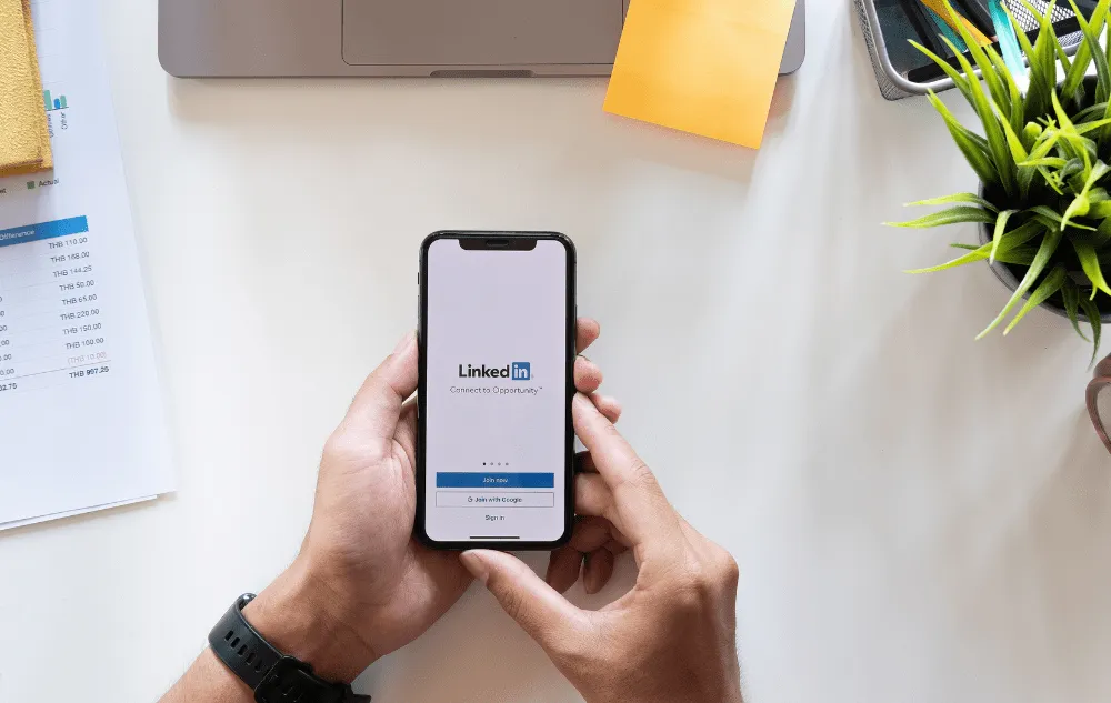 Page LinkedIn pour les hôtels Influence Society