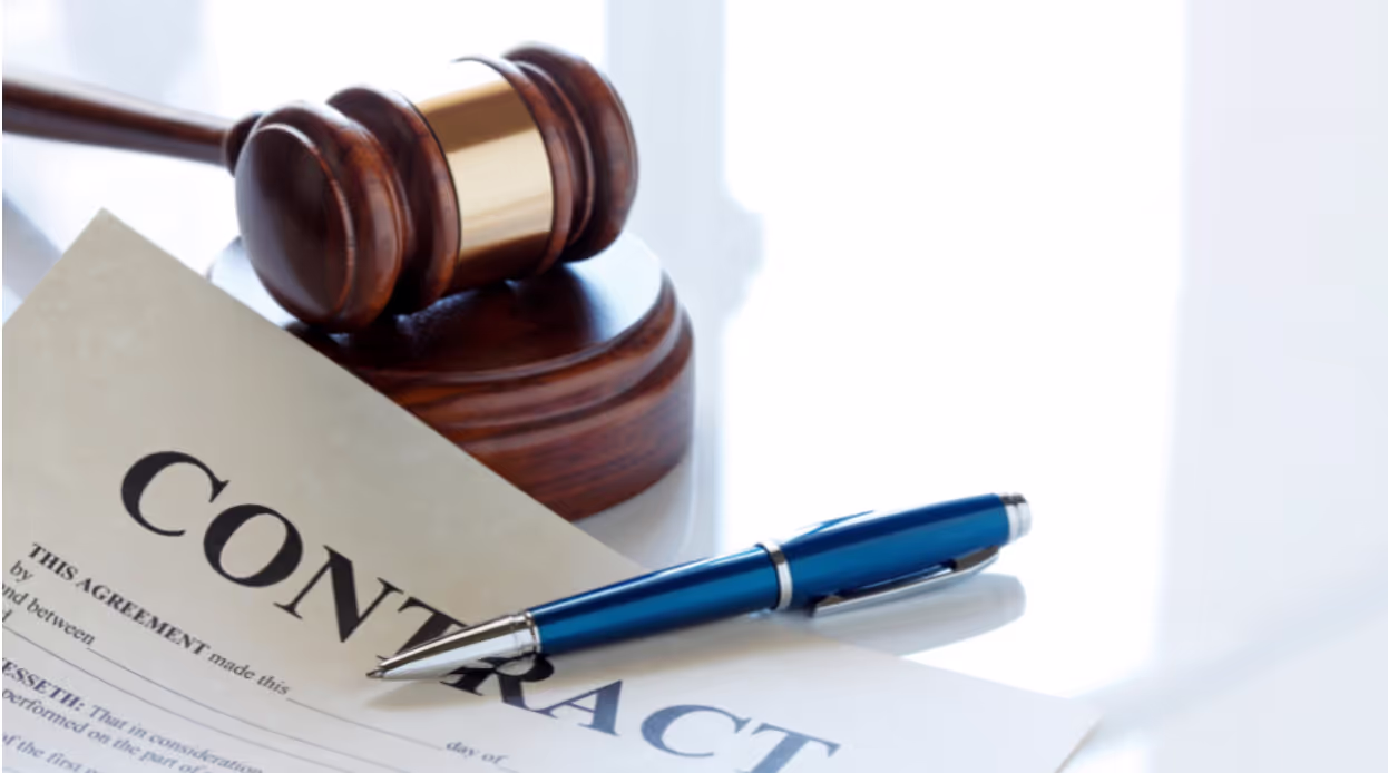 Contract compliance guide: processes, risks & solutions