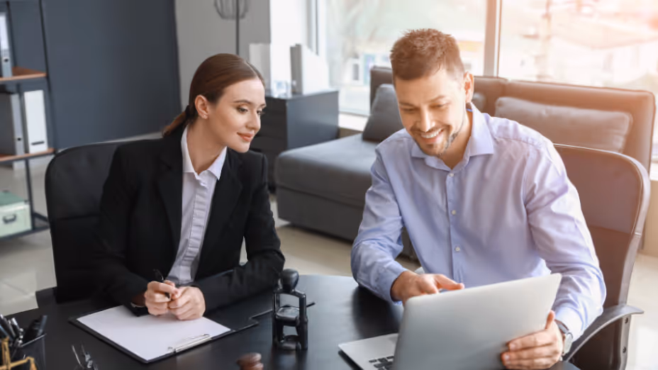Compare top legal drafting software in 2025 to find software that streamlines contract creation and review.