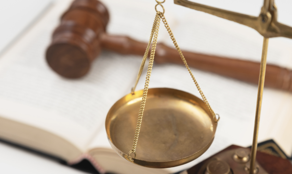 Explore the essentials of contract law, including key components and principles that make agreements legally binding.