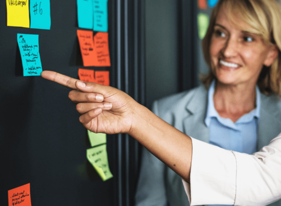 Learn to create a contract playbook quickly, guiding all team members through the contract lifecycle with user-friendly strategies.