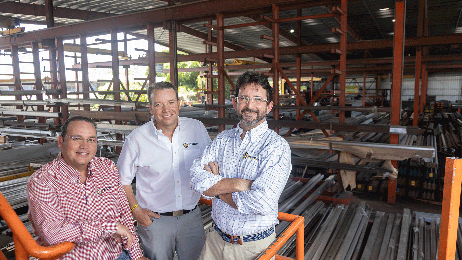 Forjados en acero, guiados por el servicio