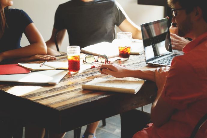 Il Parlamento vuole sgravi fiscali per le startup
