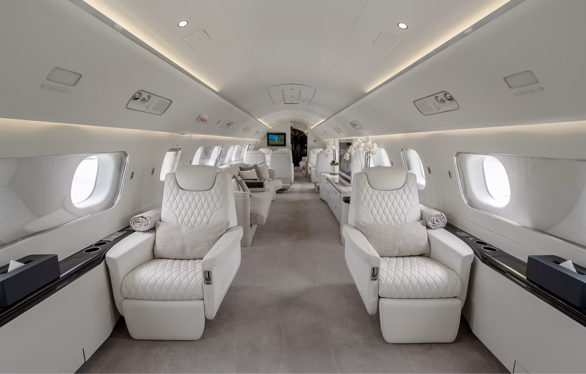 Photo of Embraer Lineage 1000 luxury interior