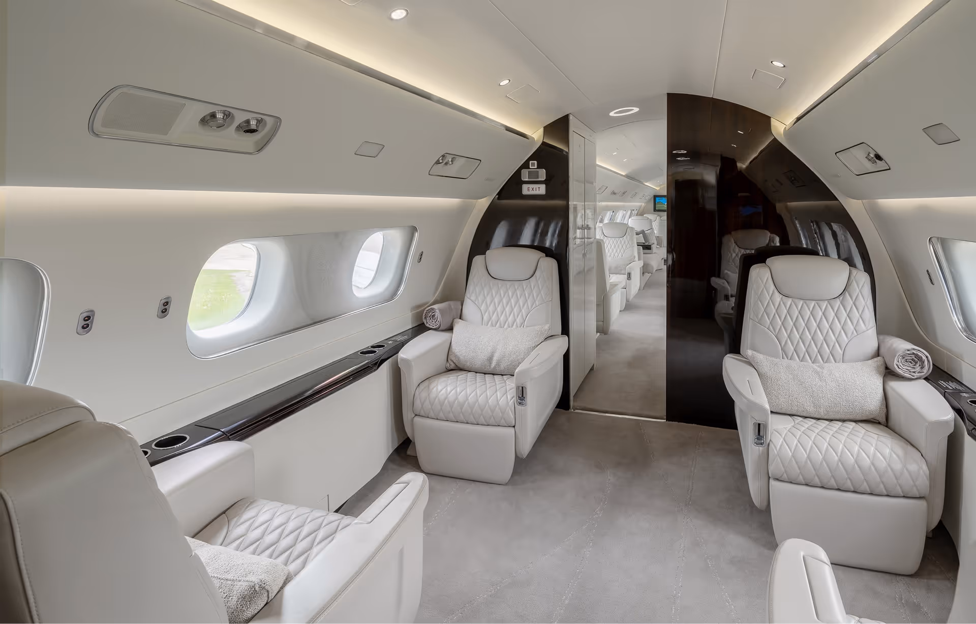 Photo of Embraer Lineage 1000 luxury interior