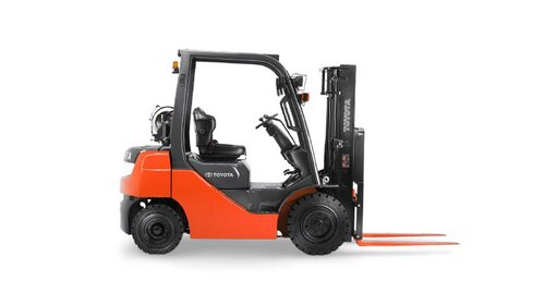 Industrial Forklift 6,000 lbs, Diesel