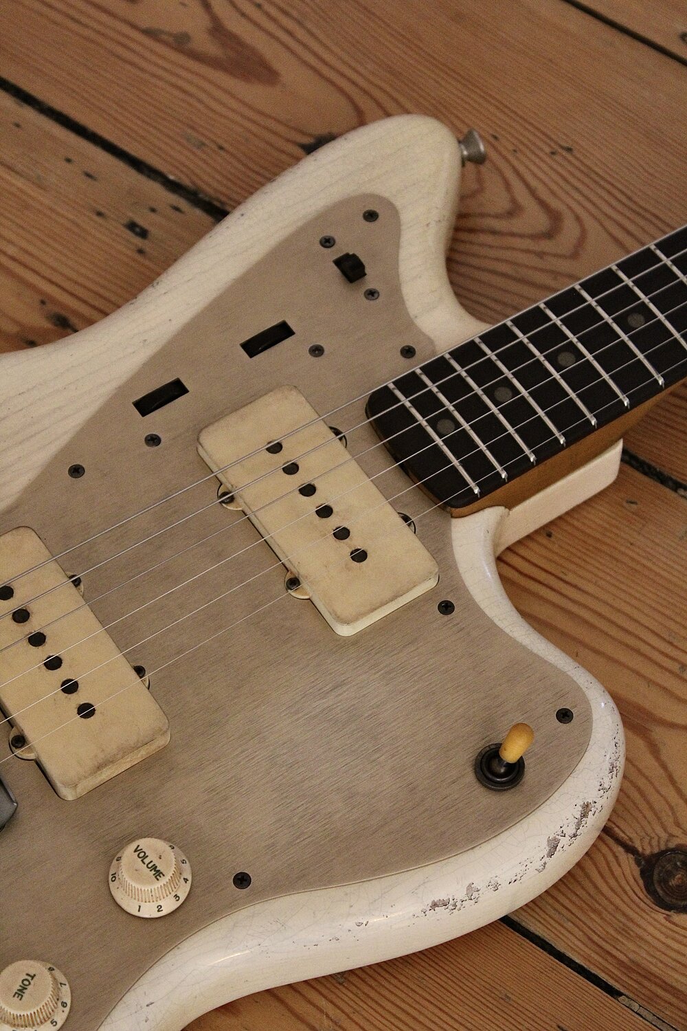 MB Guitars Offset 017
