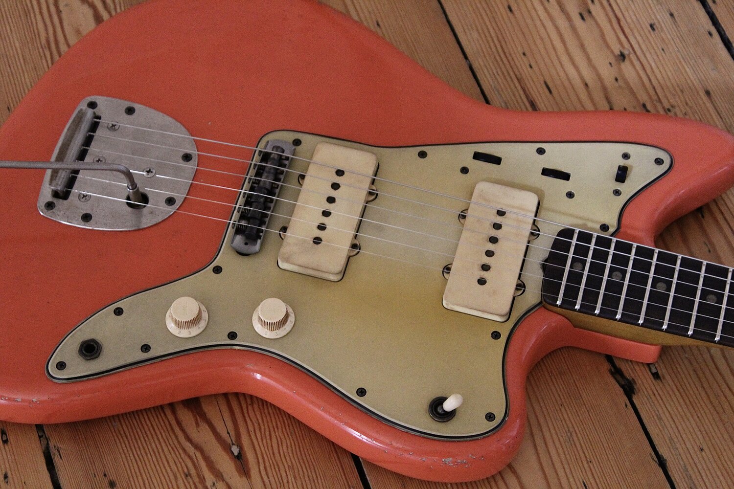 MB Guitars Offset 026