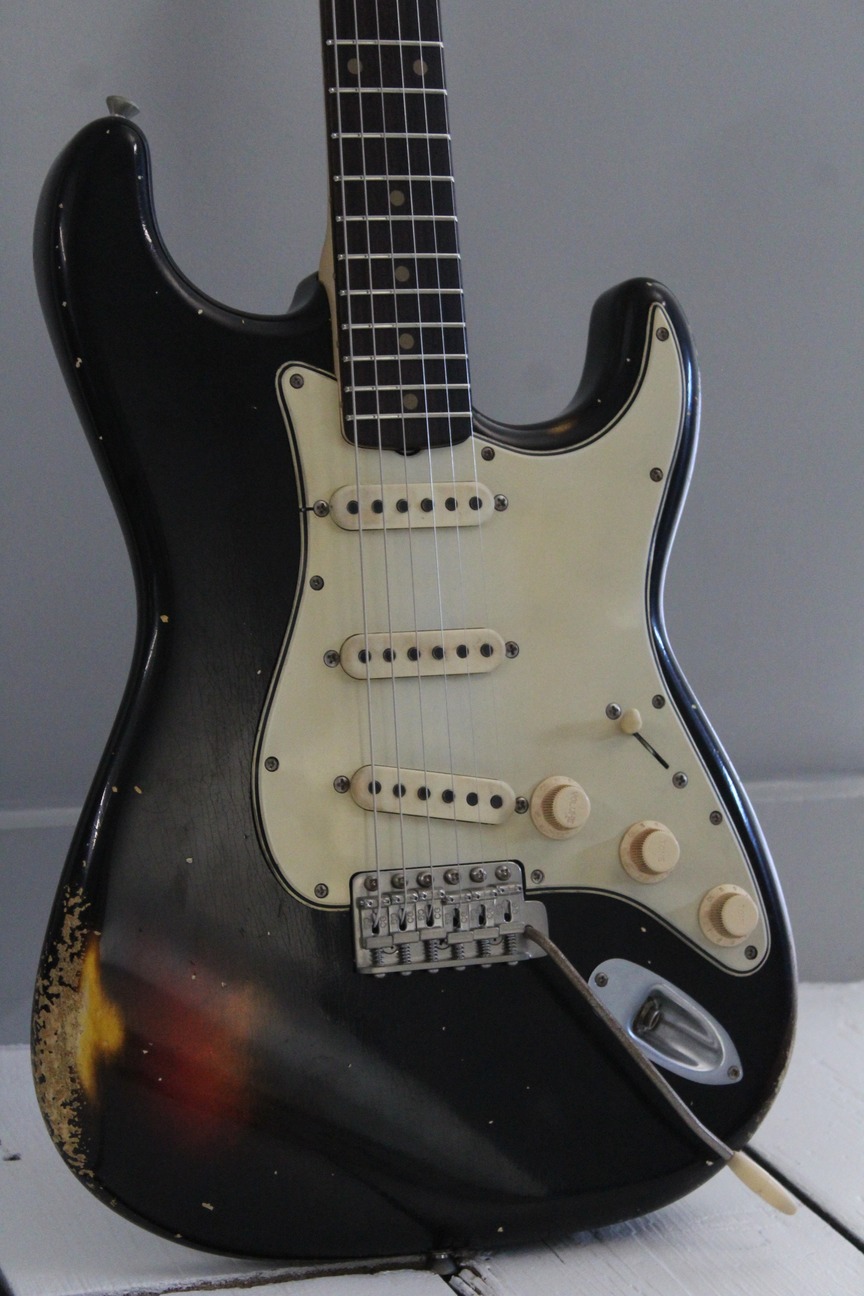 MB Guitars Double Cut 010