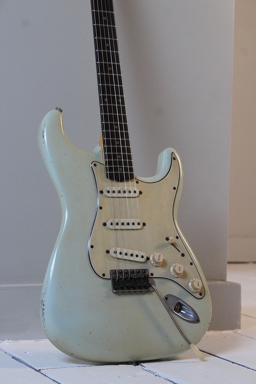 MB Guitars Double Cut 022