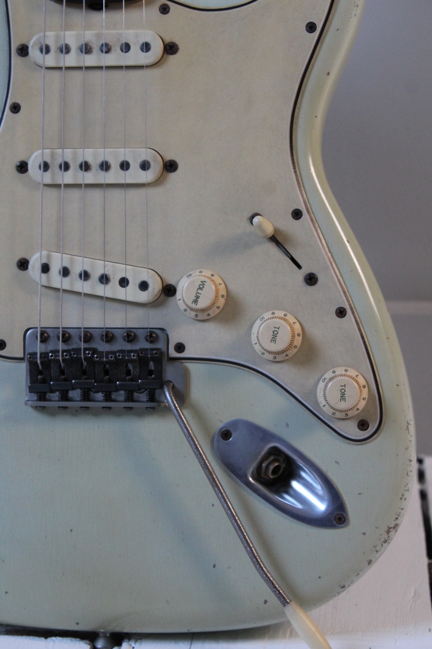 MB Guitars Double Cut 027