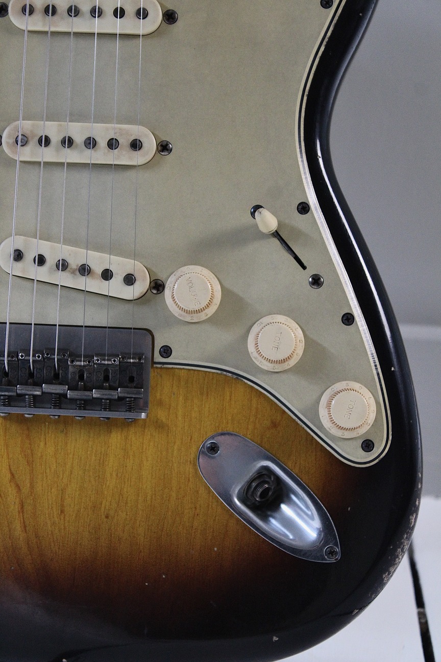 MB Guitars Double Cut 037