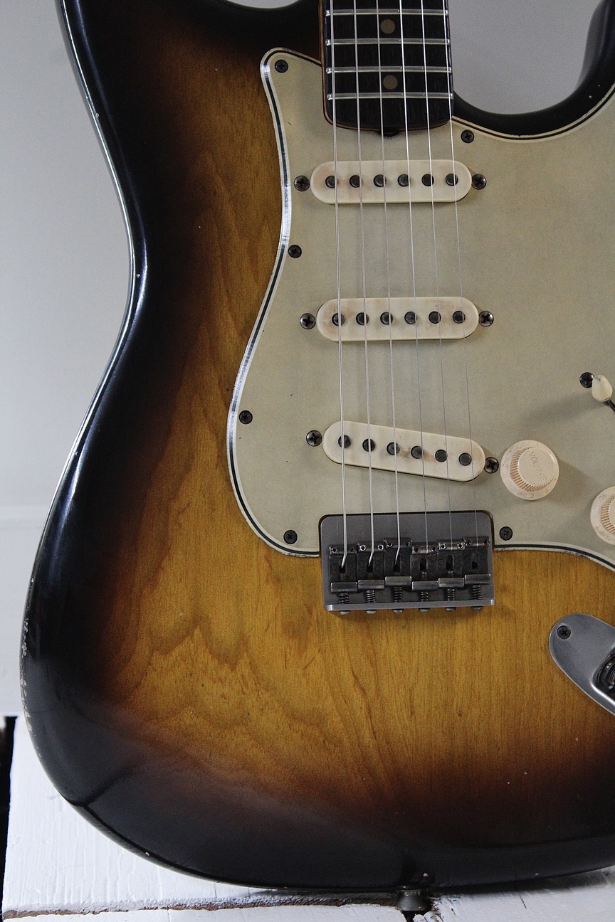 MB Guitars Double Cut 038