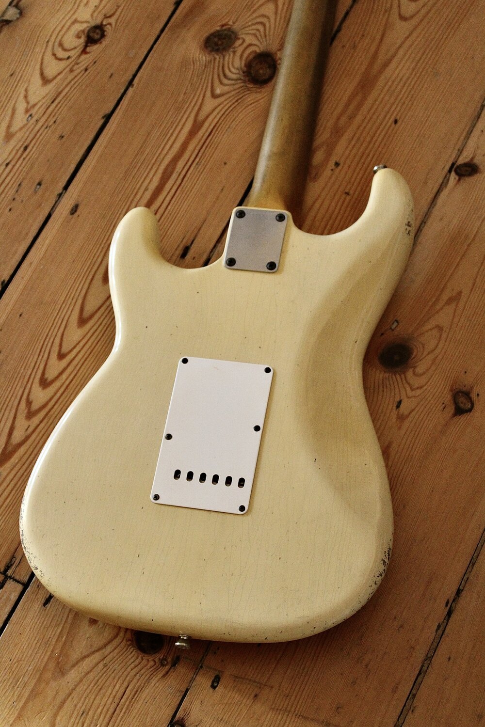 MB Guitars Double Cut 051