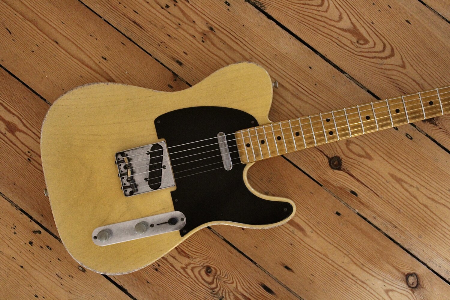 MB Guitars Single Cut 070