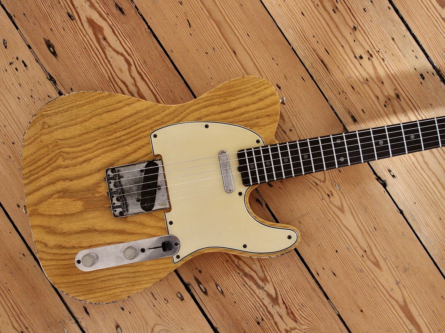 MB Guitars Single Cut 087