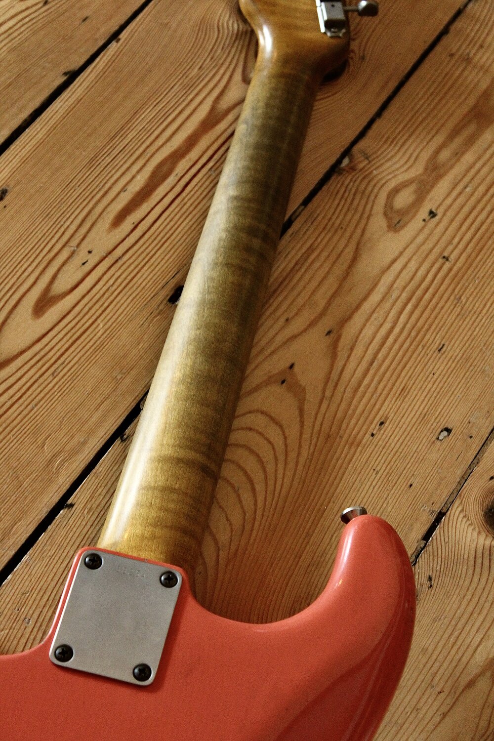 MB Guitars Double Cut 066