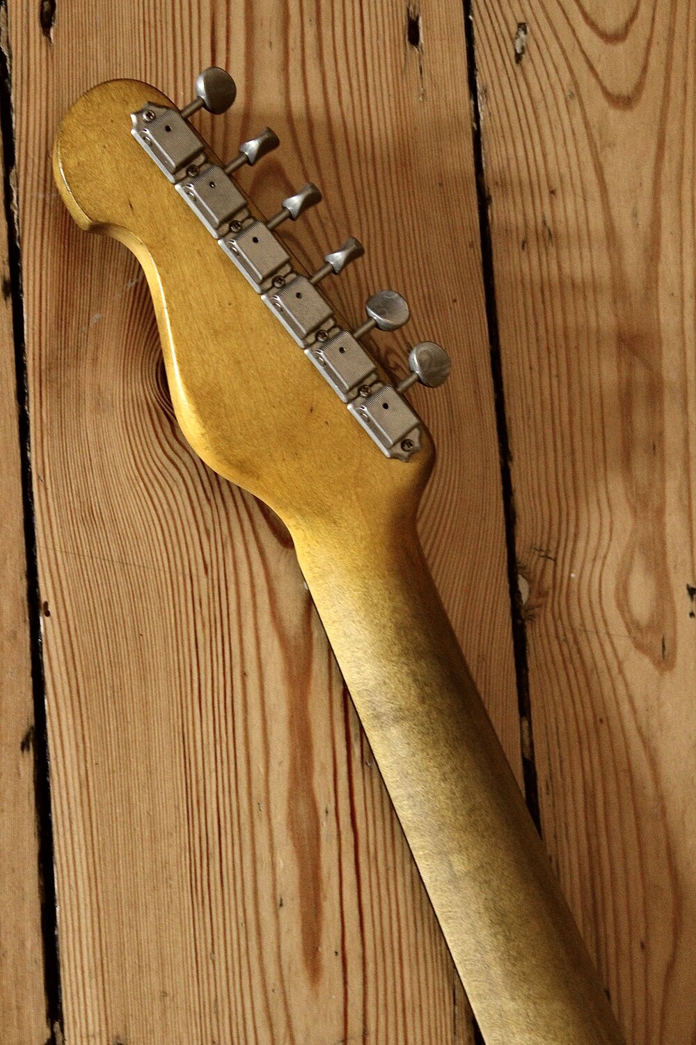 MB Guitars Double Cut 067