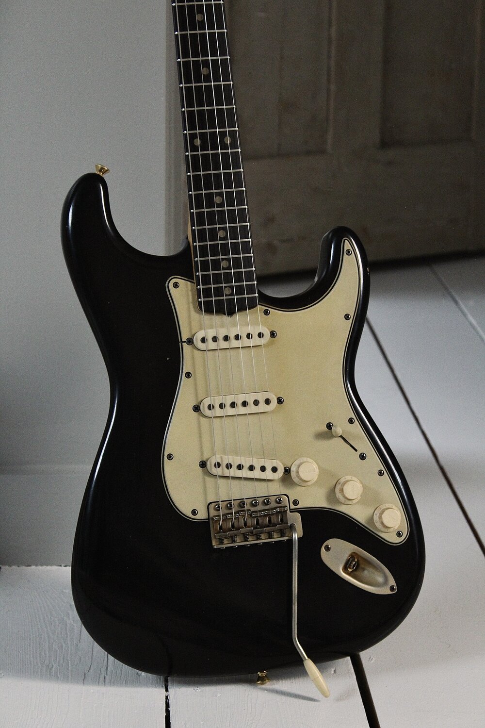 MB Guitars Double Cut 087