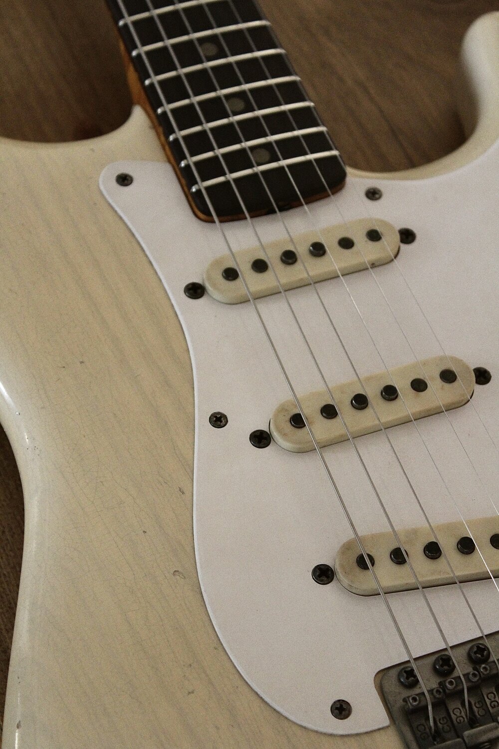 MB Guitars Double Cut 083