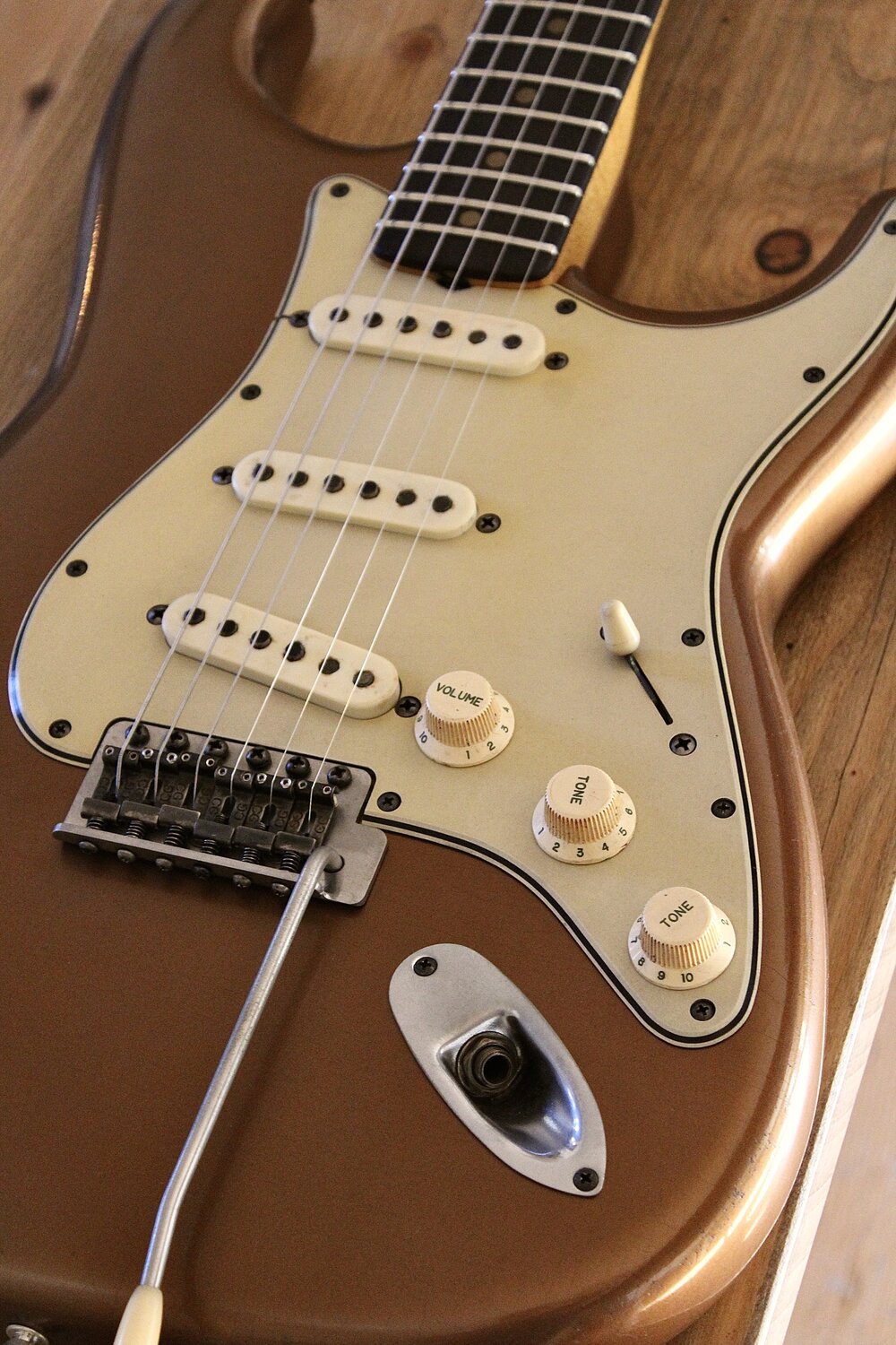 MB Guitars Double Cut 096