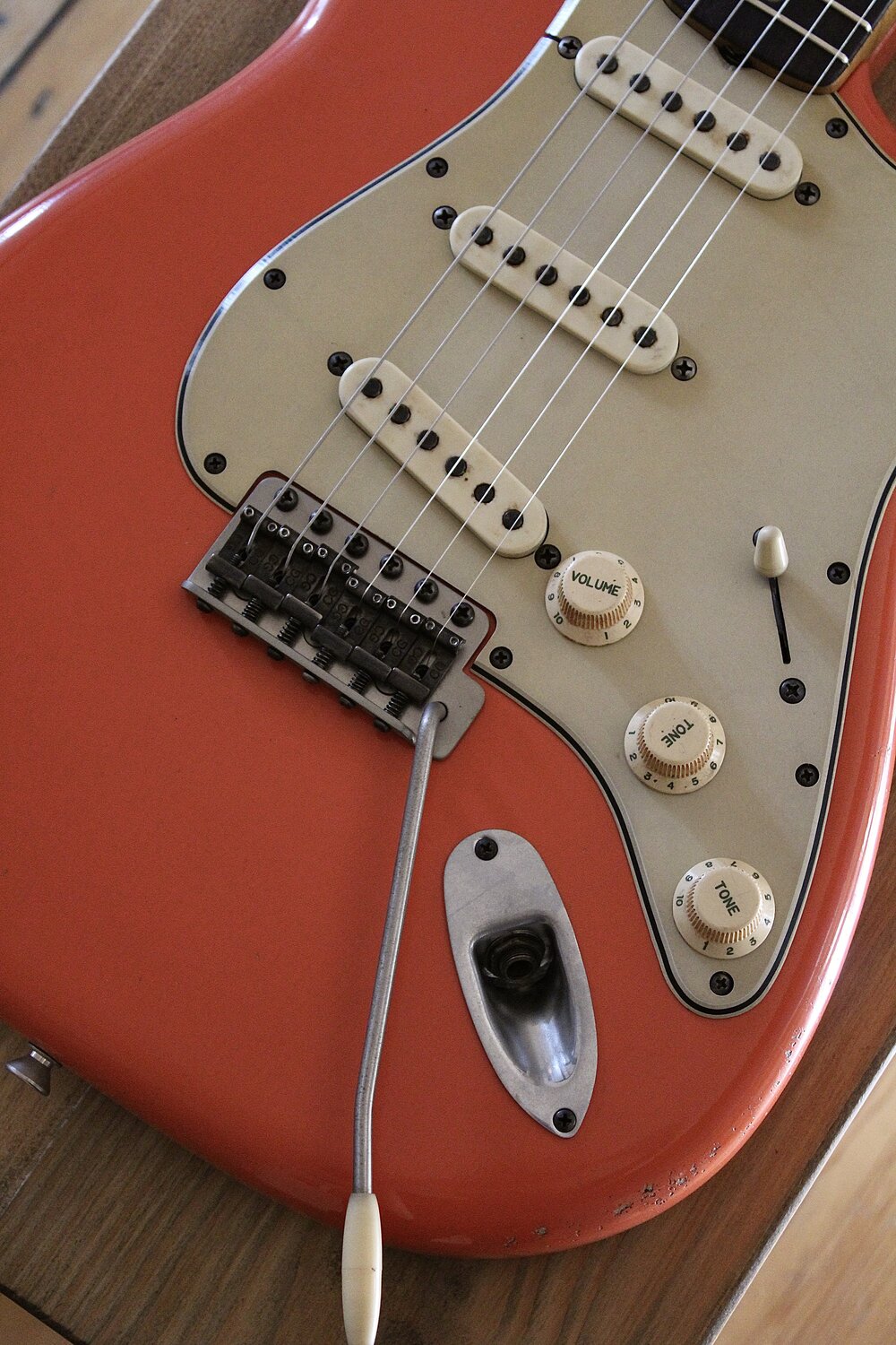 MB Guitars Double Cut 108