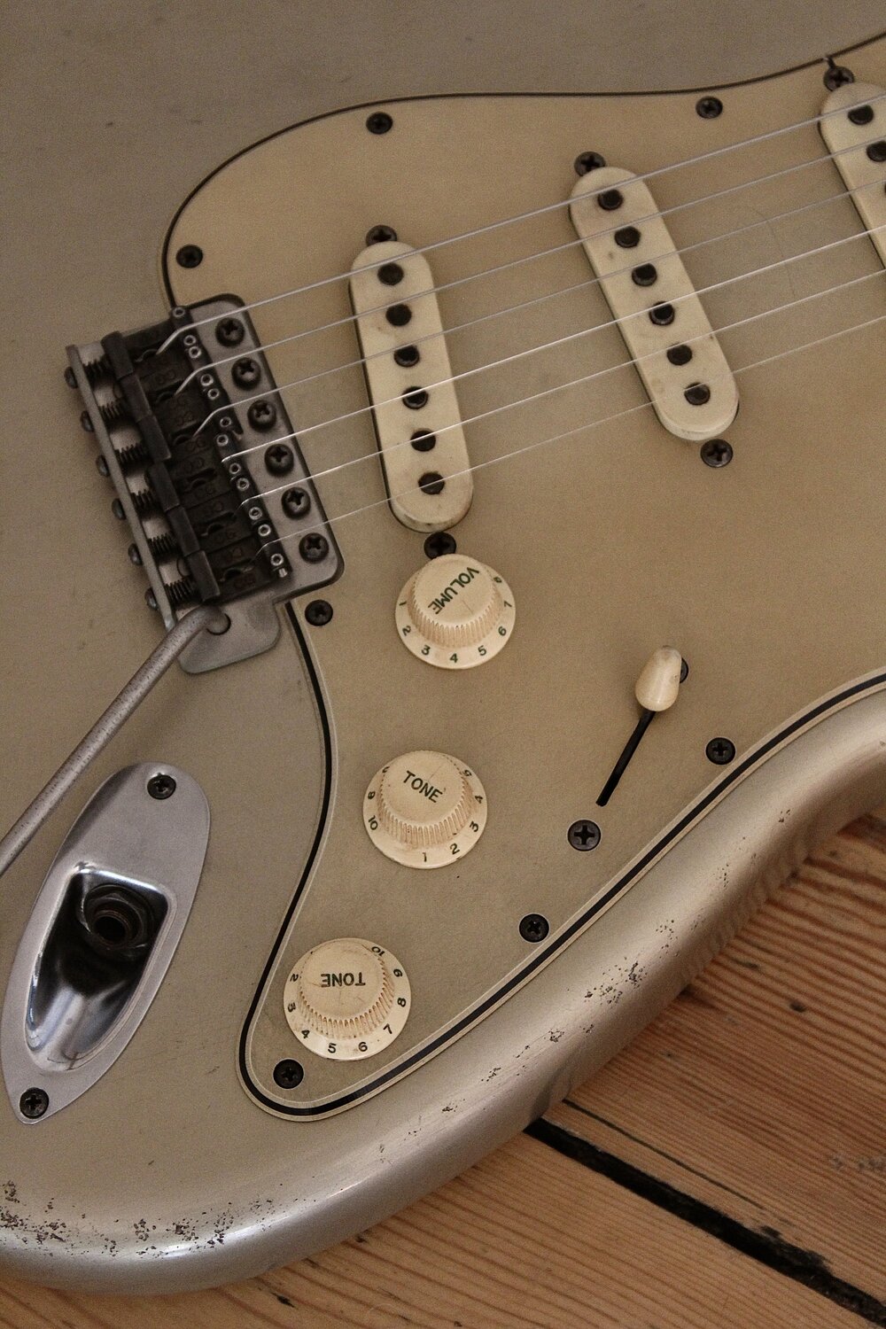 MB Guitars Double Cut 120