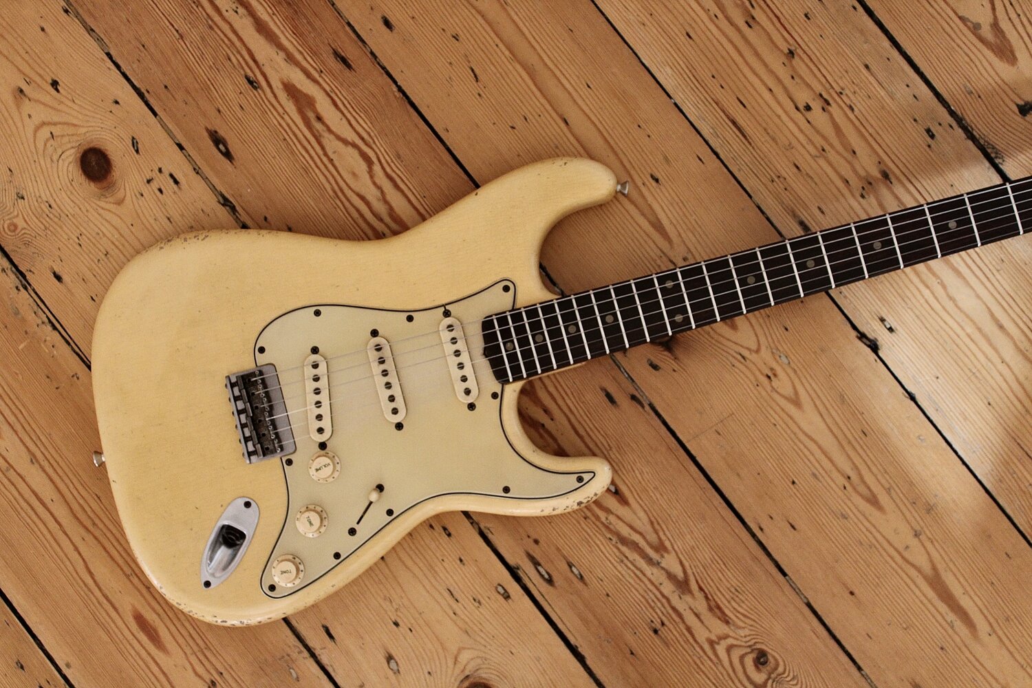 MB Guitars Double Cut 122