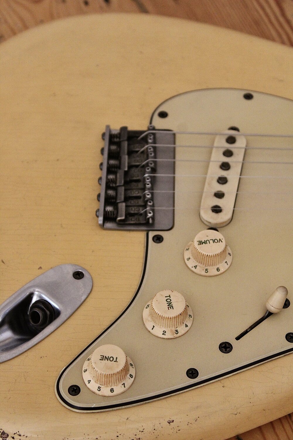 MB Guitars Double Cut 124