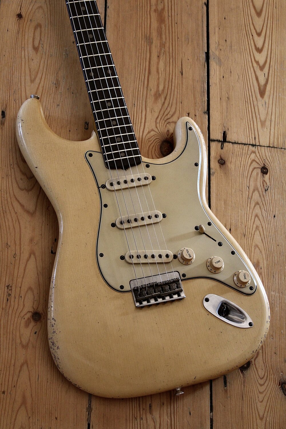 MB Guitars Double Cut 127