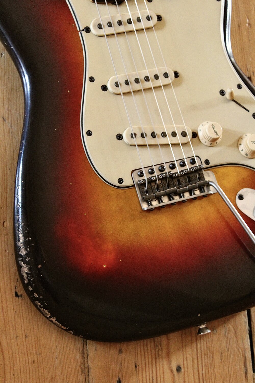 MB Guitars Double Cut 128