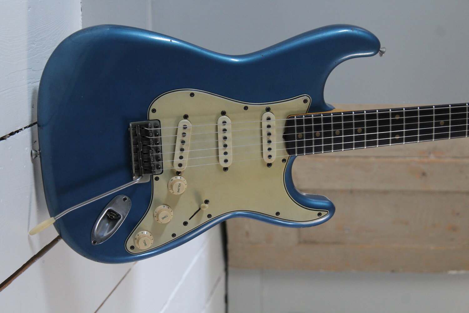 MB Guitars Double Cut 078