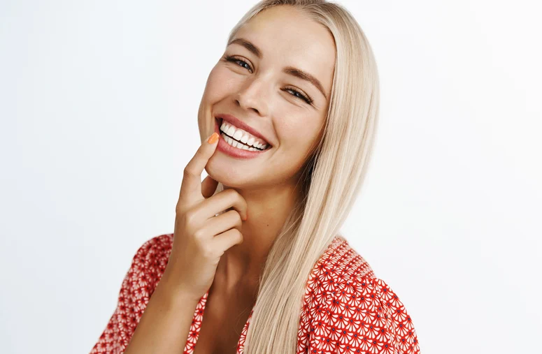 Patient smile after Veneers