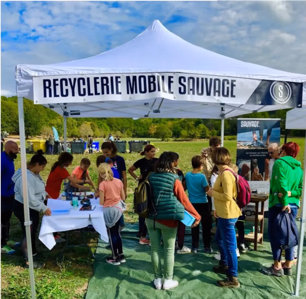 Atelier – La Recyclerie Mobile - Sauvage Méditerranée avec la collaboration de Laure Prouvost 