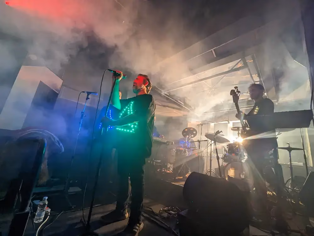 Brikkuni Live