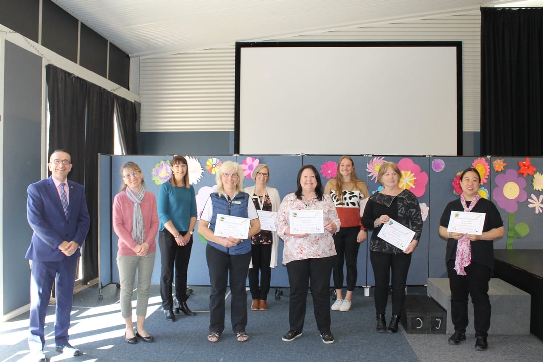 Tony Piccolo with Lutheran School Officers (SSO’s) at Immanuel Lutheran School, Gawler during SSO Week.