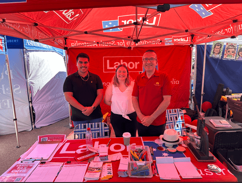 Tony Piccolo MP with (from left) James Rothe and Em Grinter.
