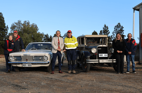 Gawler Veteran, Vintage and Classic Vehicle Club’s Gillian Laven (Membership Secretary Assistant), Craig Laven (Membership Secretary), Member for Light Tony Piccolo MP, Gawler Veteran, Vintage and Classic Vehicle Club’s Gavin Frost (president), Bronwyn Barker (Treasurer) and Des Uren (Secretary).