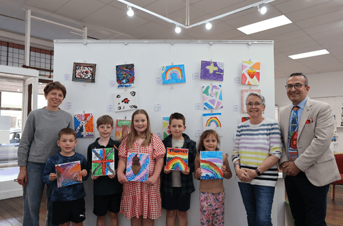 Greenock Primary School Artists (Left to Right): Alice Tilley (Exhibition Curator), Jack, Owen, Harriet, Thomas, Eloise, Caro Tolley, Tony Piccolo MP.