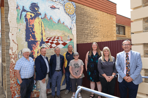 (From Left) Founder and director of the Bank of I.D.E.A.S Peter Kenyon, Light Regional Council CEO Richard Dodson, Mayor Bill O'Brien, Lions Club of Mallala & District Secretary Brenton Bell, Kapunda Mural Town Project Chair Maxine Donald, Eudunda Community, Business and Tourism Chairperson Skye Harwood, Kapunda Business Alliance VC Jane Prior and Tony Piccolo MP.
